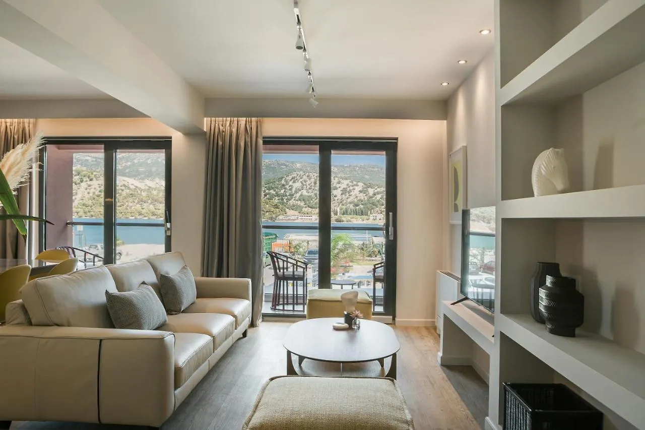 The Twelve Suites Collection 아르고스톨리온 0*,  그리스