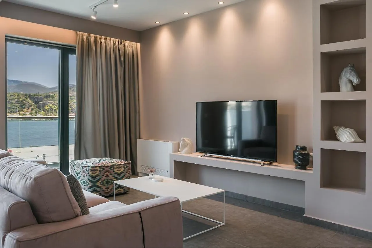 The Twelve Suites Collection 아르고스톨리온